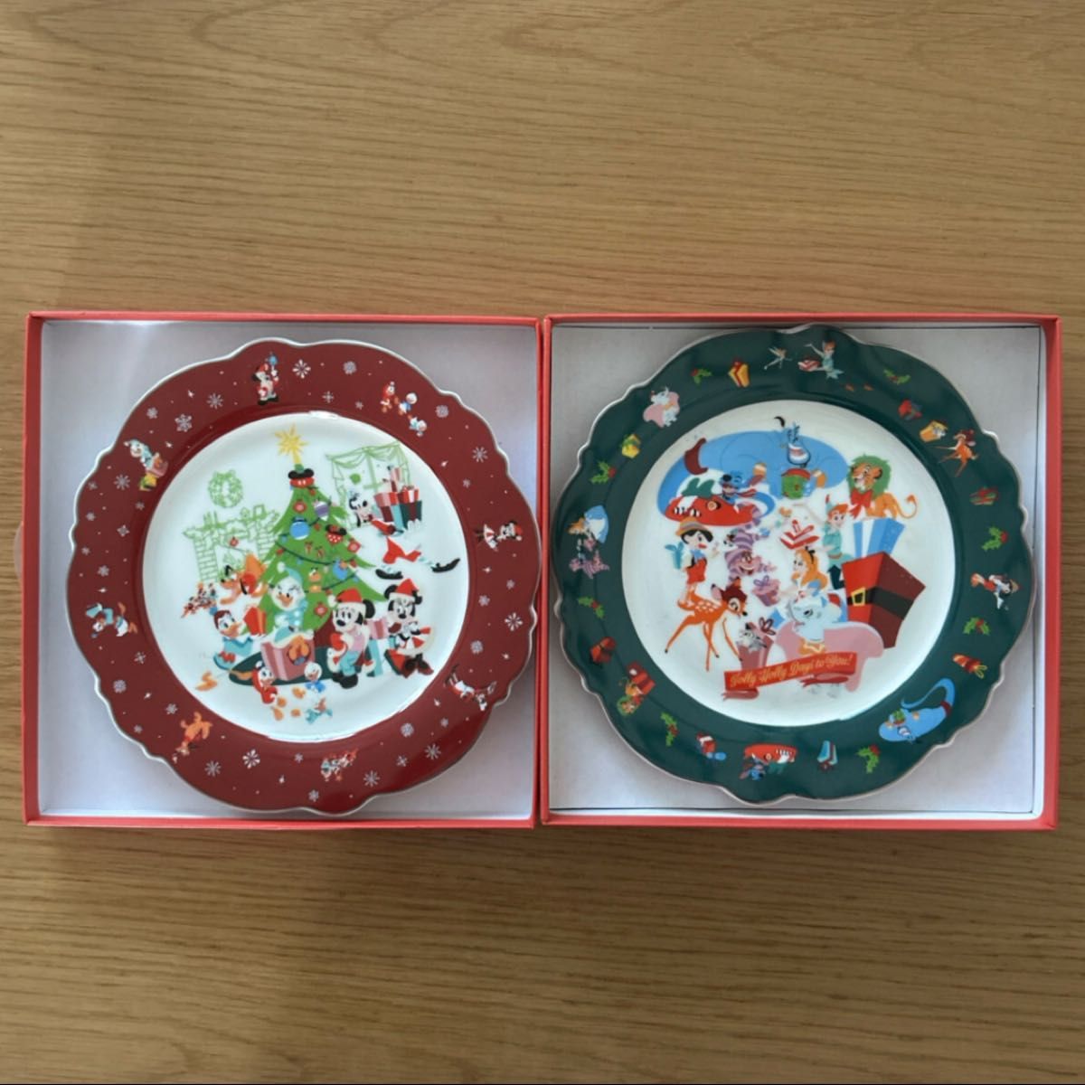 ディズニー100 クリスマスプレートセット 2023 絵皿 ミッキー ミニー