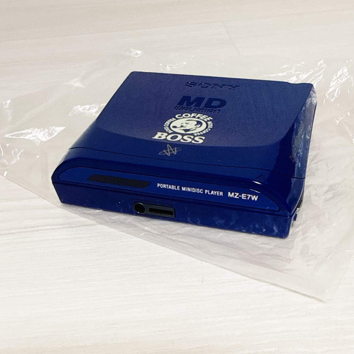 2004【未使用】SONY MDウォークマン MZ-E7W BOSS 限定 WALKMAN ソニー