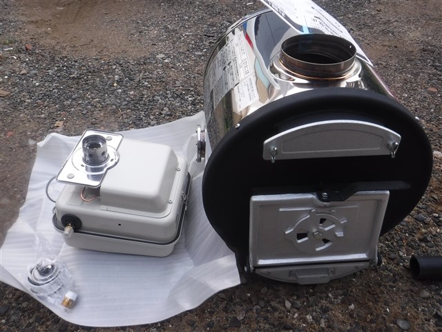 長府製作所マキ焚き兼用ふろがま - POCHIの日記