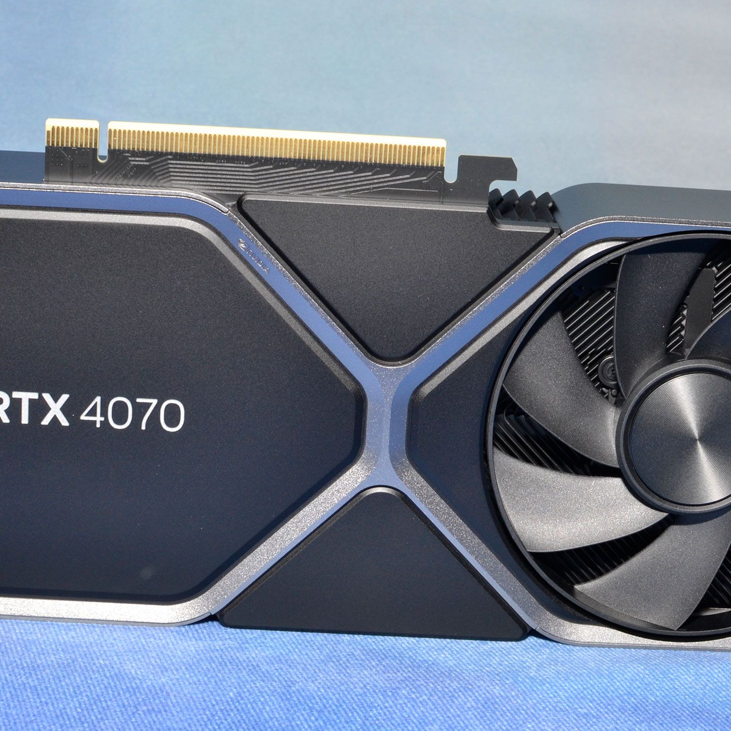 GeForce RTX 4070: DLSS 2, DLSS3, and FSR 2 Upscaling - Nvidia