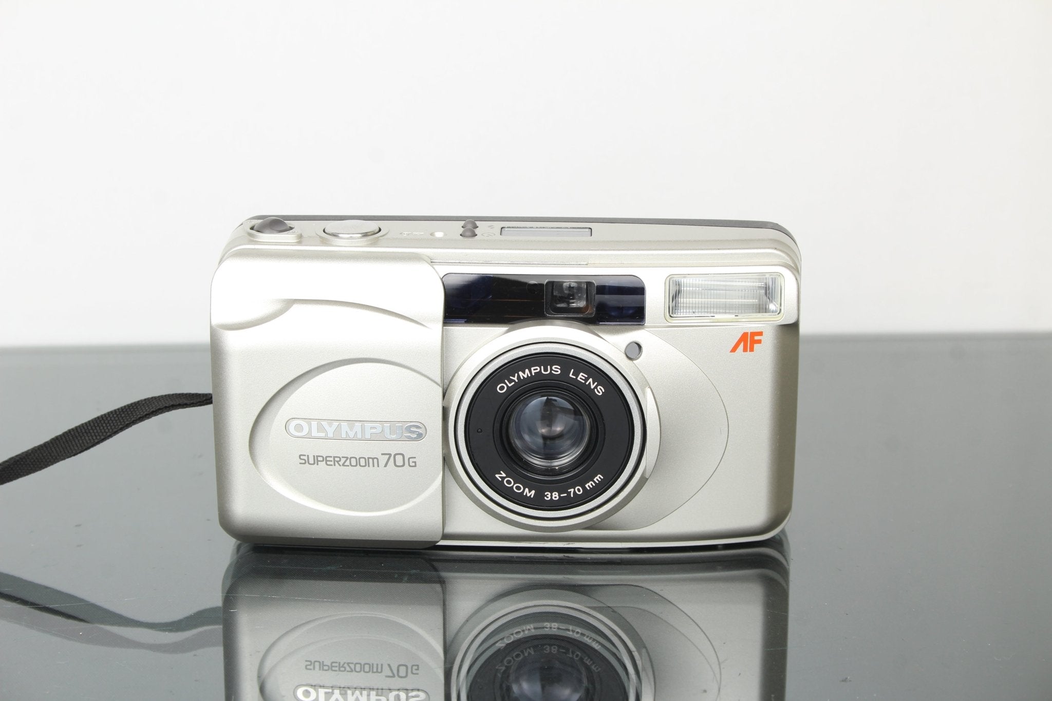 Olympus AF Superzoom 70G Review: Pocket Film Zoom for Daily Use