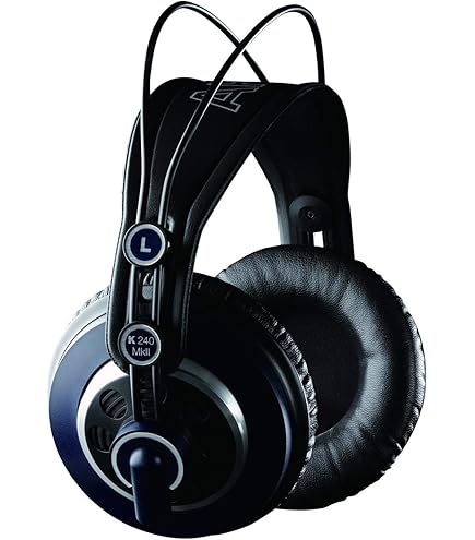Amazon | 3年保証モデル 【AKGプロ公式ストア】 AKG