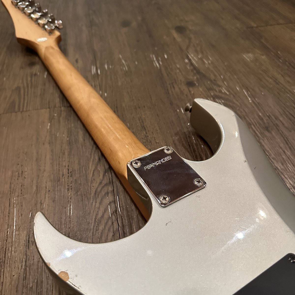 FERNANDES FGZ 1C シルバー エレキギター 【公式通販】