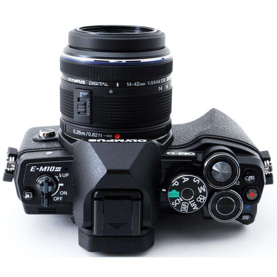 オリンパス OM-D E-M10 Mark III ダブルズームレンズキット Amazon.co