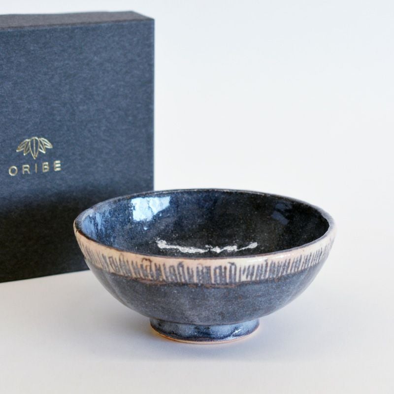 鼠志野 十草 茶碗｜和食器通販｜織部 Online Store【公式】