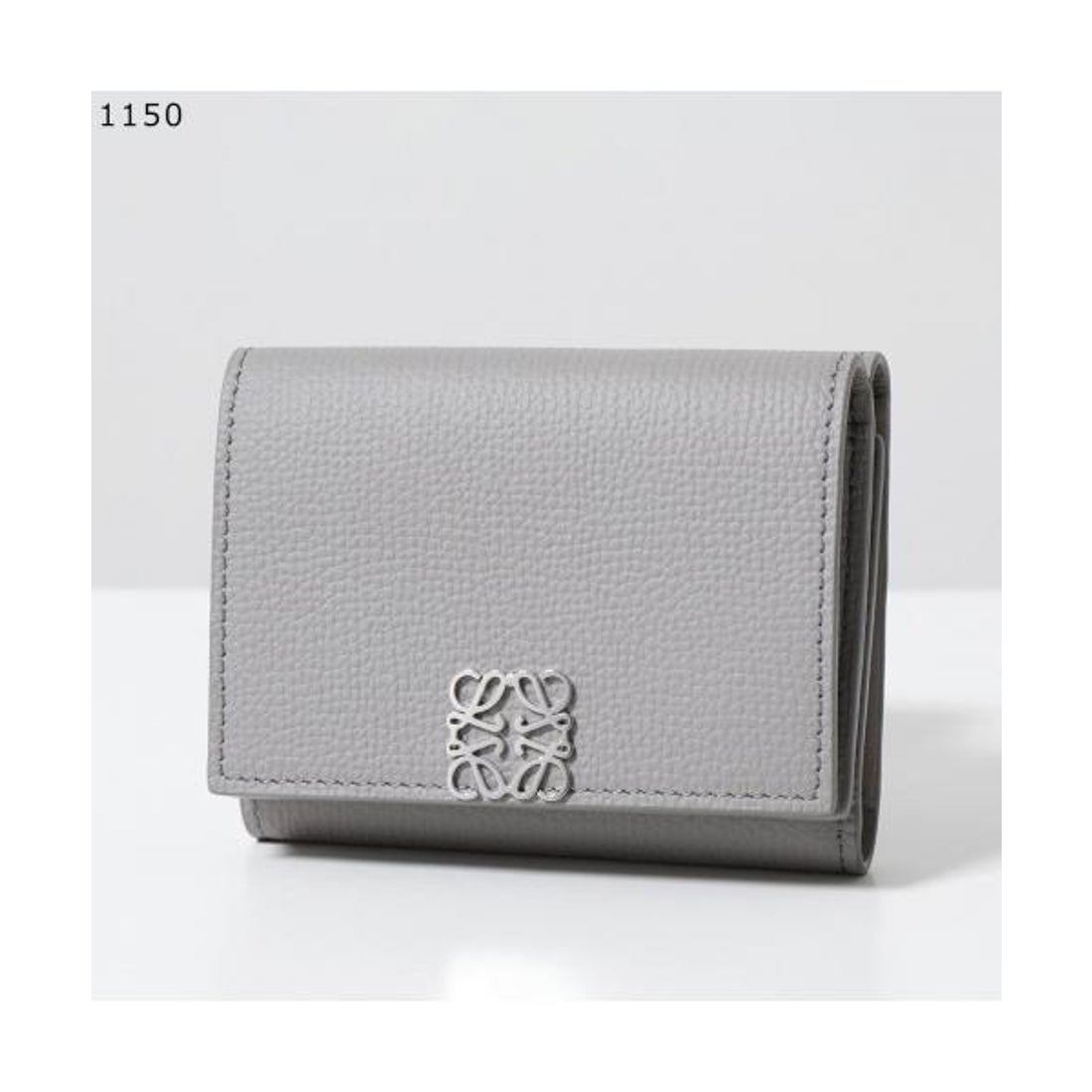 LOEWE 三つ折り財布 ライトグレー