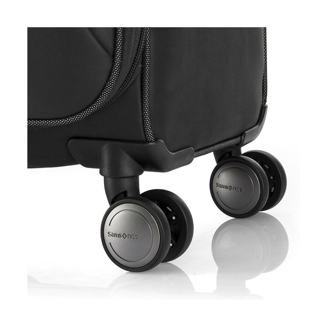 サムソナイト Samsonite サムソナイト ストラリウム スーツケース