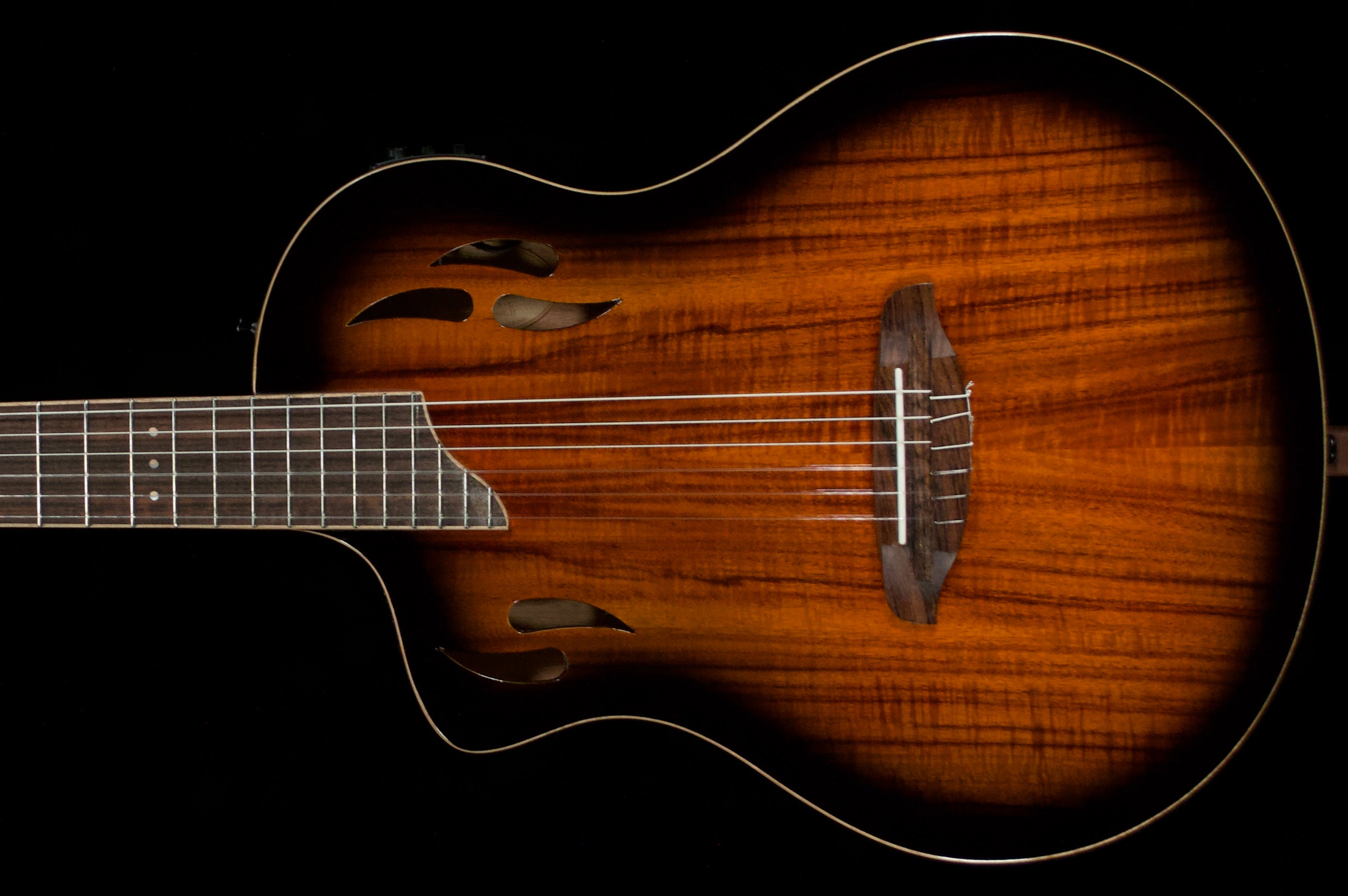 ✓ Ortega Touring Classical Left-Handed – Southpaw Guitars