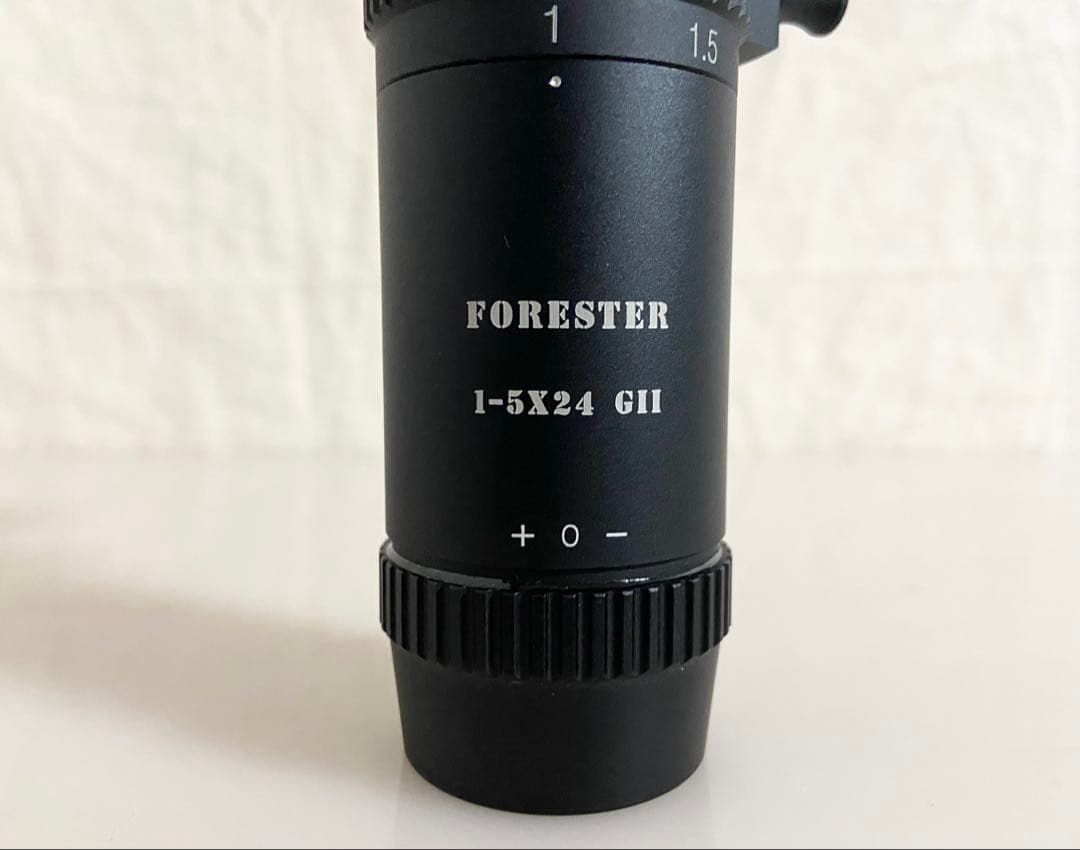 Vector Optics Forester 1-5×24 Gen2 スコープ