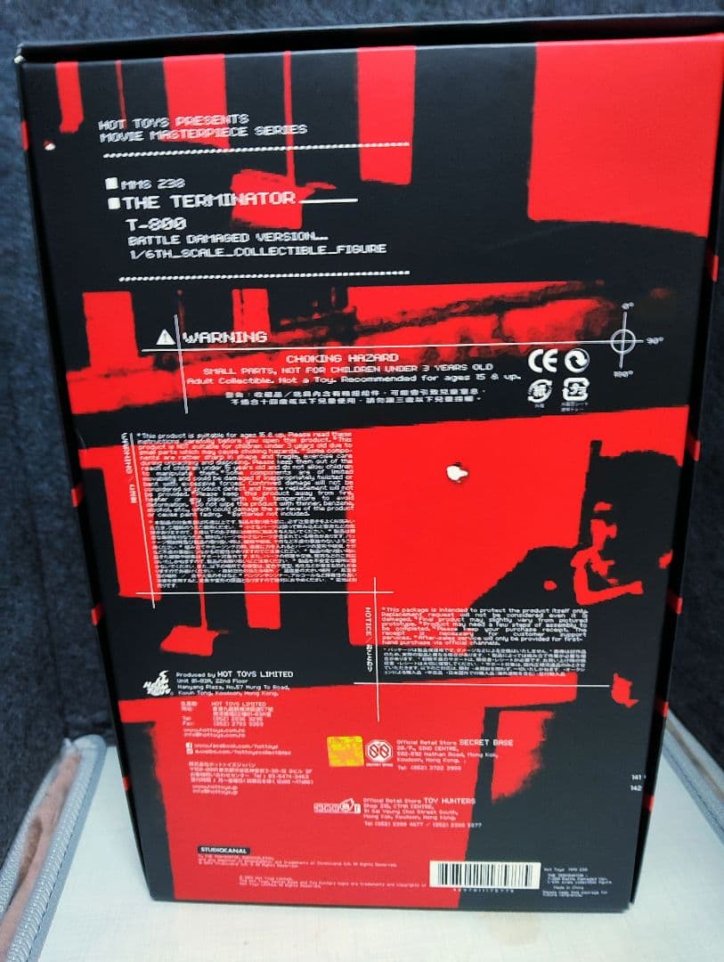 HOTToys.[( T-800)バトルダメージ 版 1/6]