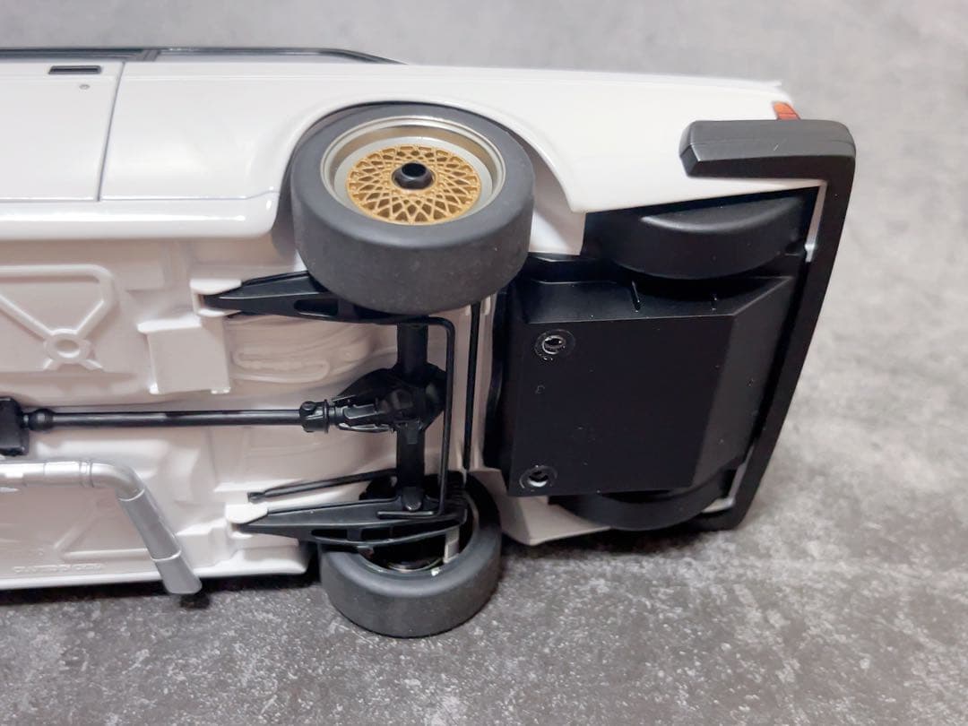 AUTOart Volvo (ボルボ) 240 Turbo 1/18 ミニカー