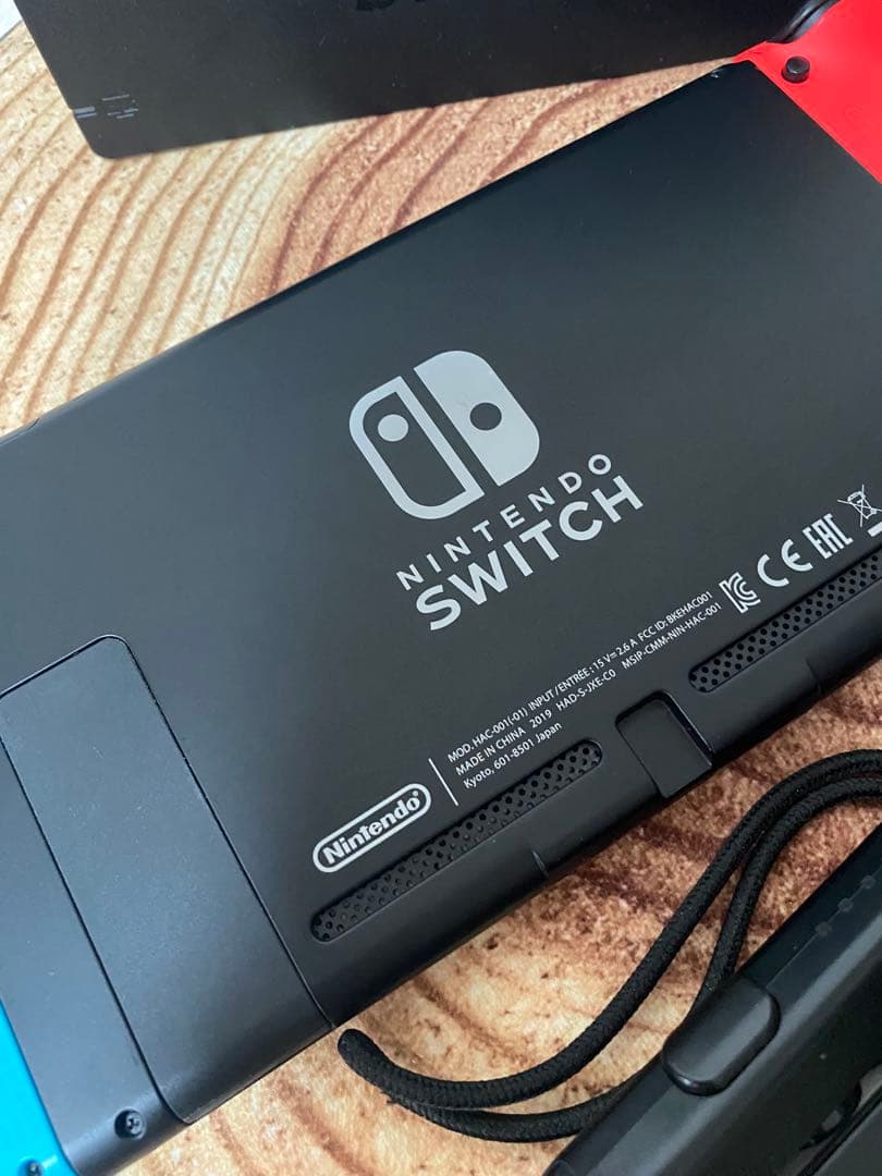Nintendo Switch ニンテンドースイッチ本体　RED/BLU箱無し①