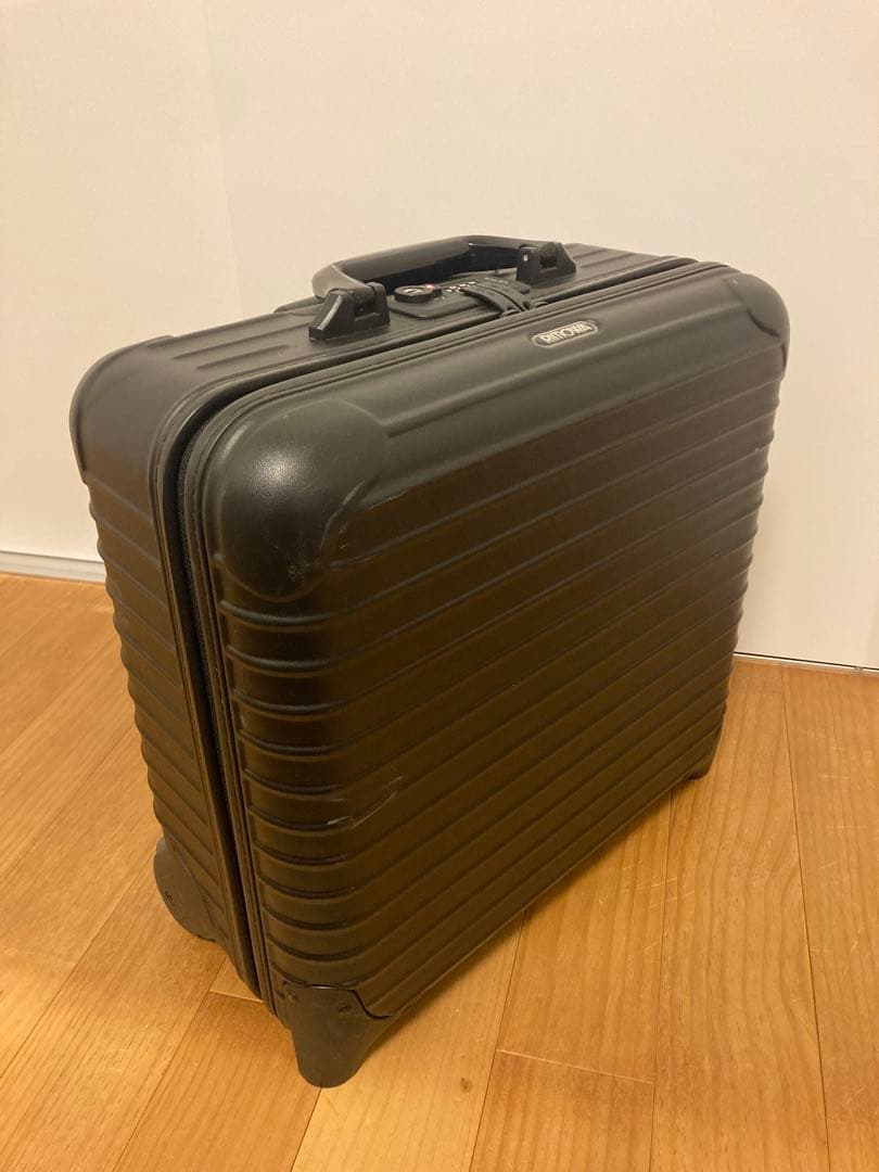 RIMOWAリモワ サルサ機内持込み23Lマットブラック2輪TSAロック - メルカリ