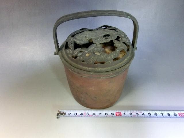 手炉■古銅製 手あぶり 手焙り 手火鉢 火入れ 火器 透かし火屋 雲竜 時代物■ 手炉□古銅製 手あぶり 手焙り 手火鉢 火入れ 火器 オンライン 透かし