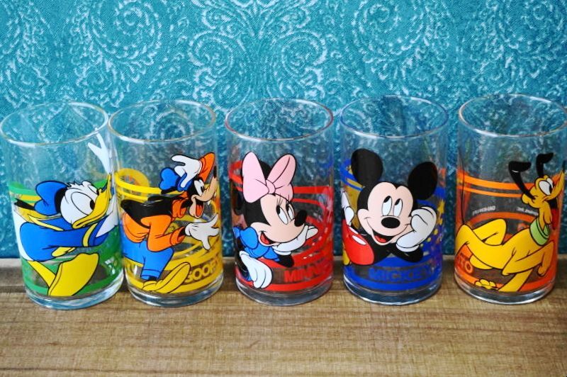 東京ディズニーランド500個限定 ミッキーマウスガラス製花瓶